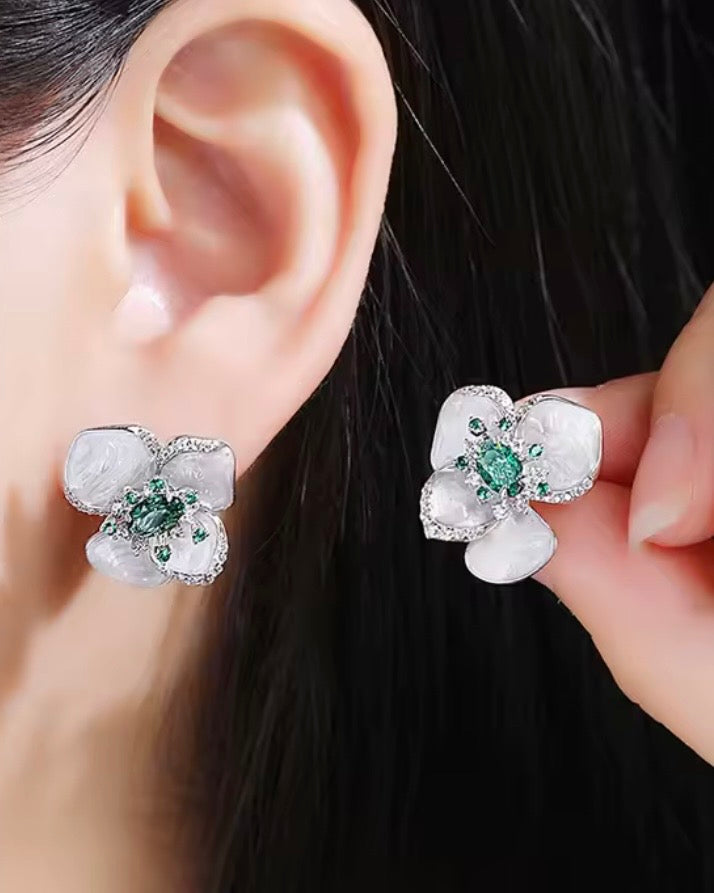 Evy earrings