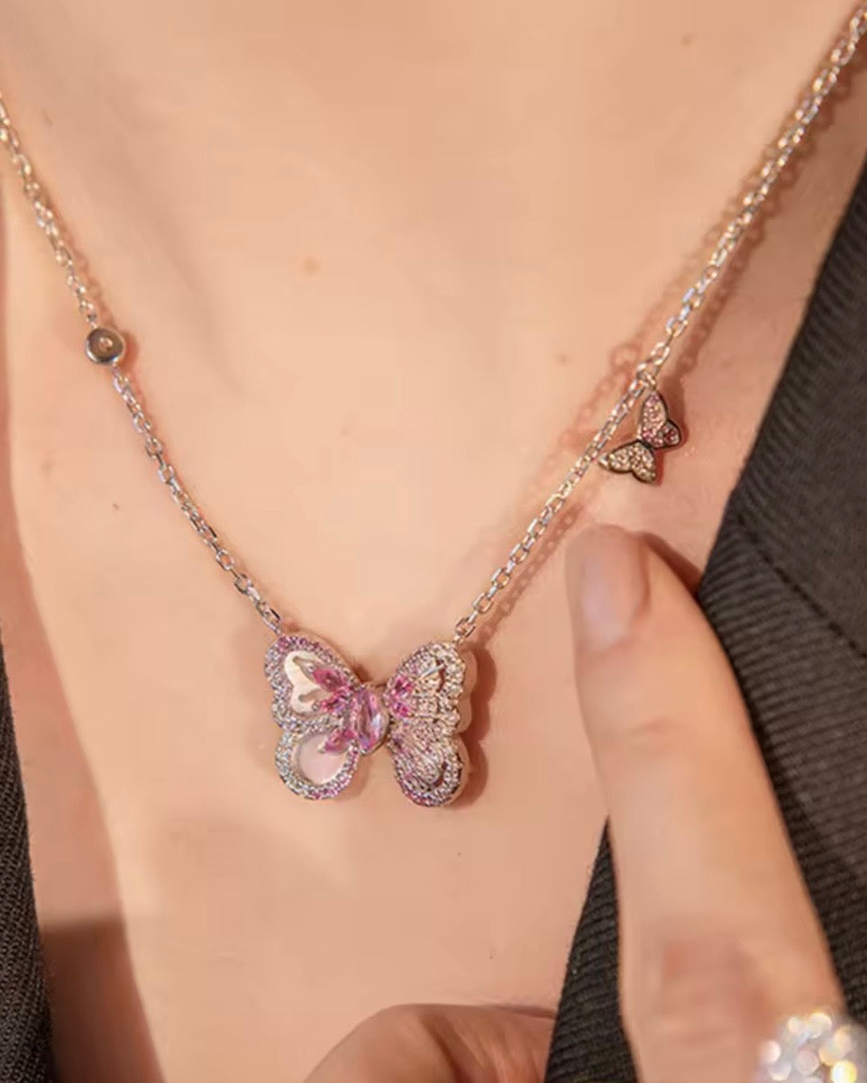 Elise pendant