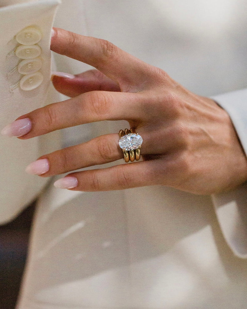 SCOTTIE RING 5.04 CARAT OVAL