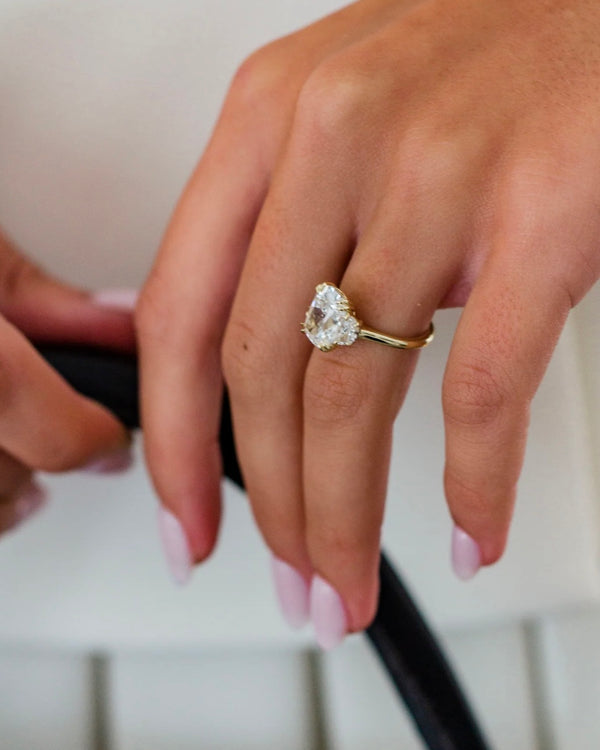 CAMILLA RING 3.31 CARAT CUSHION