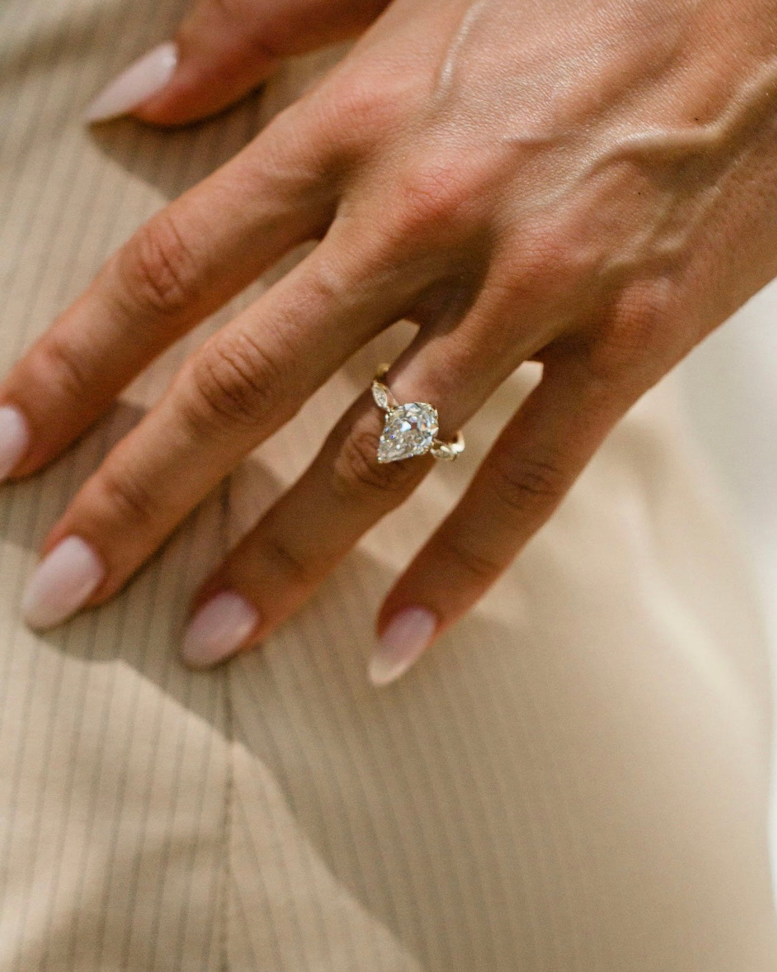 HARLOW RING 2.54 Carat Pear